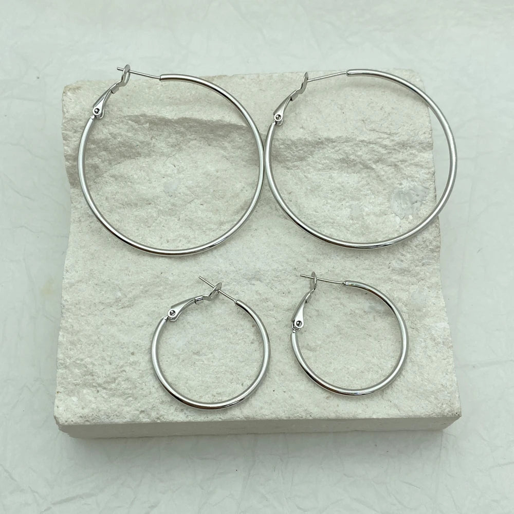 Classic Thin Tube Hoop Earrings | 18K Gold Plated Stainless Steel