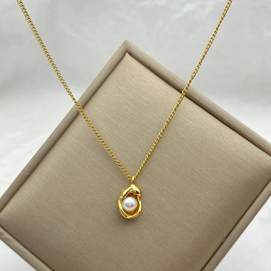 Wholesale Gold Color Stainless Steel Peanut Pearl Pendant Necklace