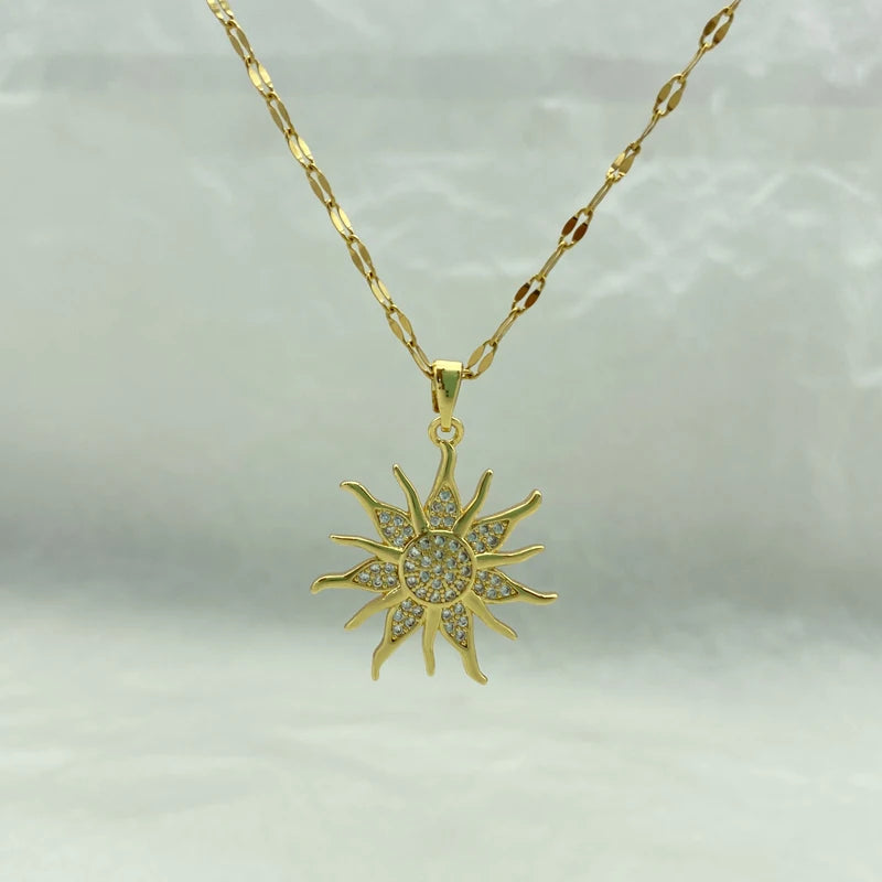 Big Sunflower Round Pendant Gold Plated Stainless Steel Necklaces For Women Neck Chain Fashion steel jewelry Luxury Design