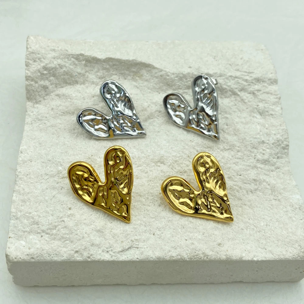 Hammered Gold Heart Stud Earrings | 18K Gold Plated Stainless Steel