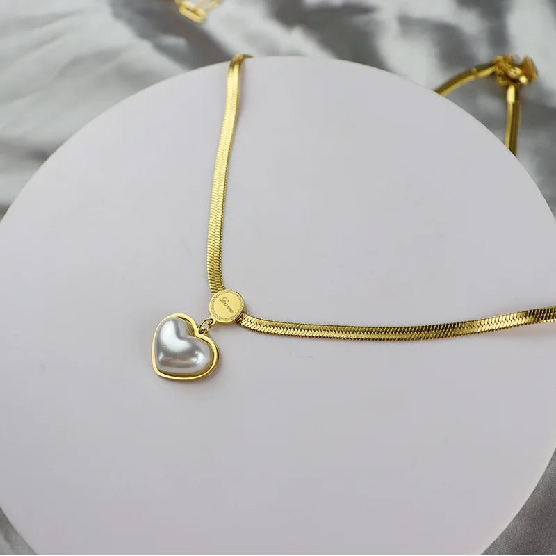 Brad Chain Heart pearl pendant Stainless steel necklaces for women