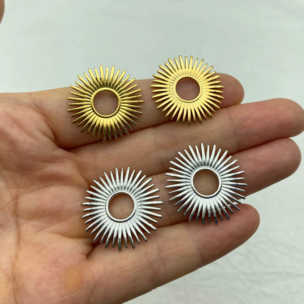 Sunburst Circle Stud Earrings| 18K Gold Plated Stainless Steel
