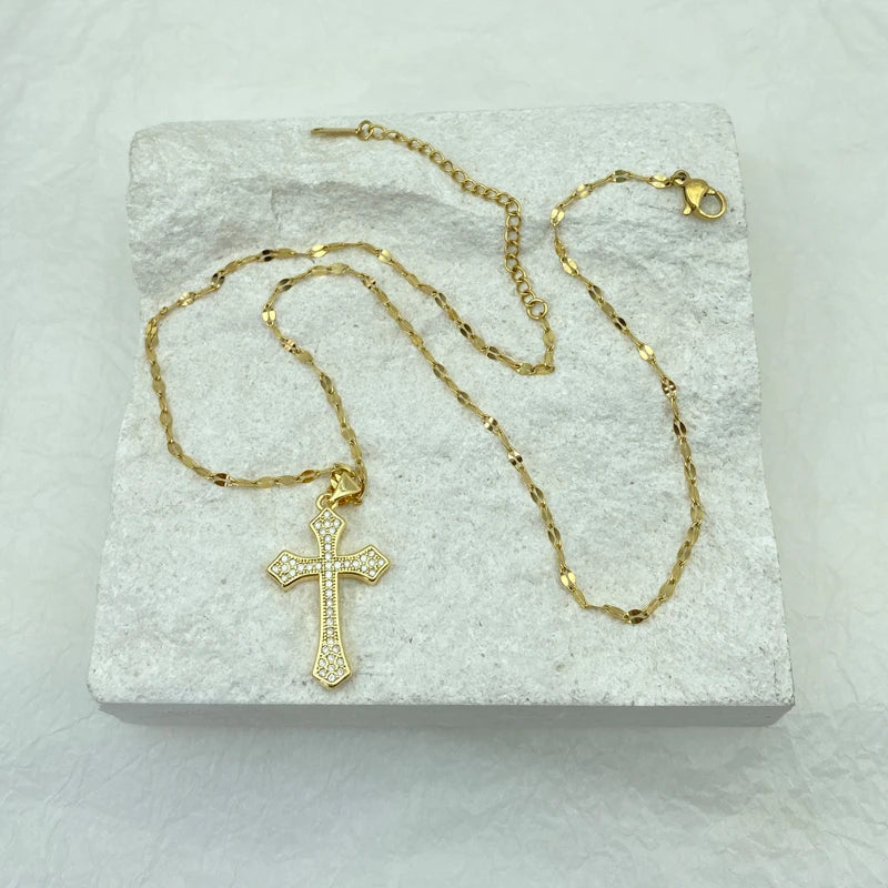 18K Gold Plated Stainless Steel Zircon Cross Pendant Necklace For Women