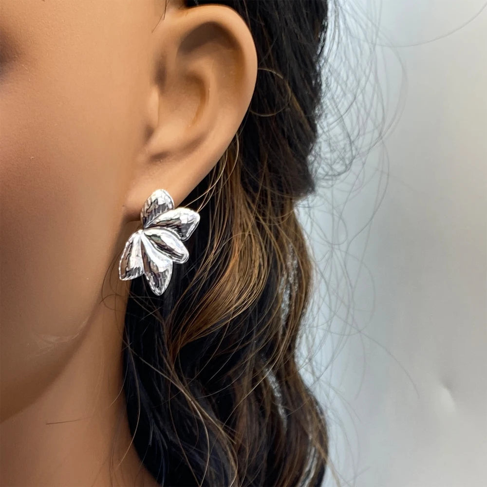 Wholesale Non-Tarnish Stainless Steel Flower Stud Earrings