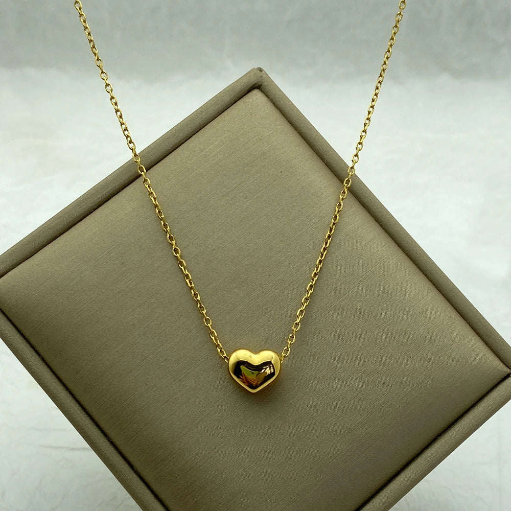 18K Gold Plated Fashion Small Heart Stainless Steel Pendant Necklace