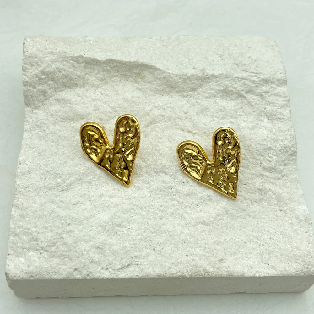 Hammered Gold Heart Stud Earrings | 18K Gold Plated Stainless Steel