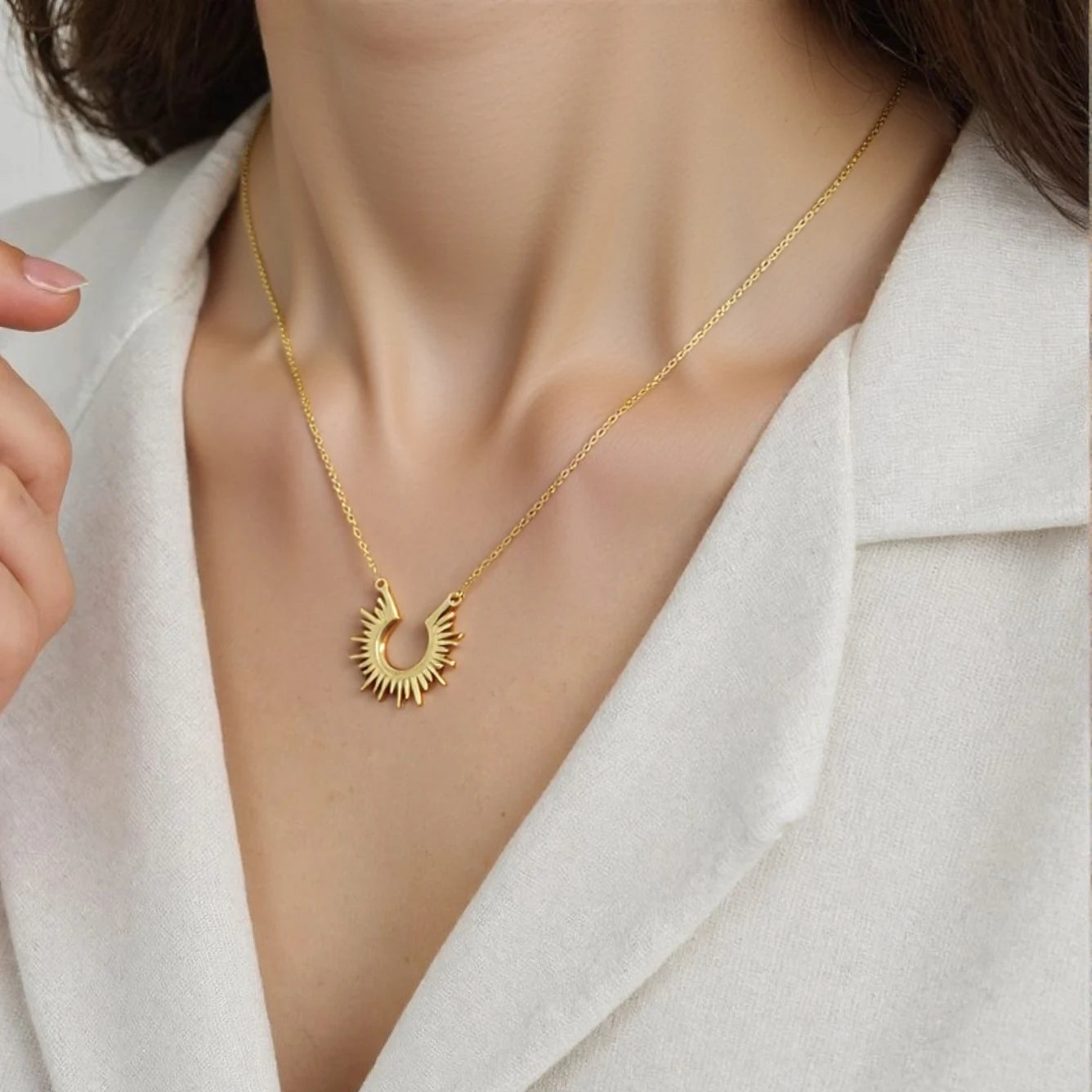 New Arrival High Quality Competitive Price  O Chain Fashion Jewelry Stainless Steel Cute Cross Pendant Necklace