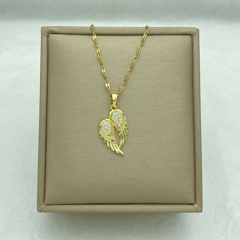 Gold Plated Stainless Steel Nekclace For Women With Zircon Wings Wholesale Fashion Jewelry Luxury Design