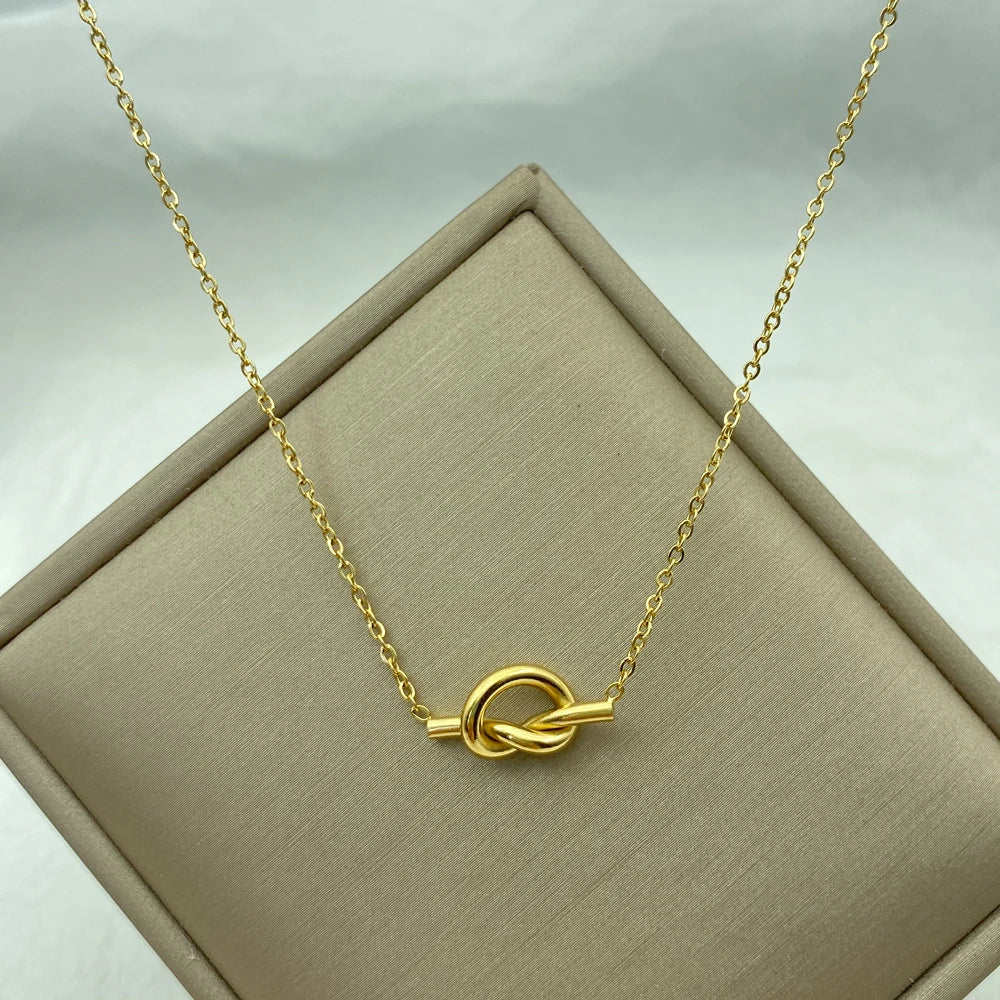 Stainless Steel Necklace for Women Gifts Steel Knotted Pendants  Design Clavicle Chain Fashin Jewelry Korean Style