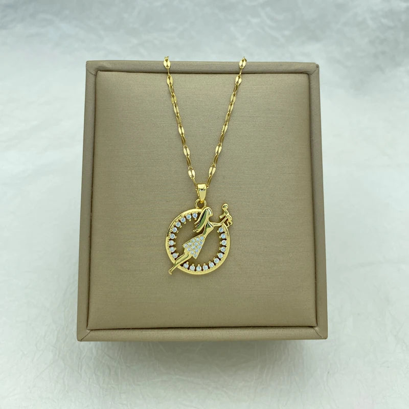Mother & Child Circle Pendant Necklace|18K Gold Plated Stainless Steel