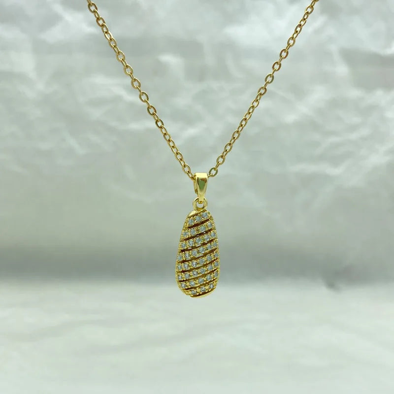 Gold Plated Stainless Steel Necklace Waterdrop Zircon Pendant Necklaces for Women Fashion Jewelry With Cross Chain