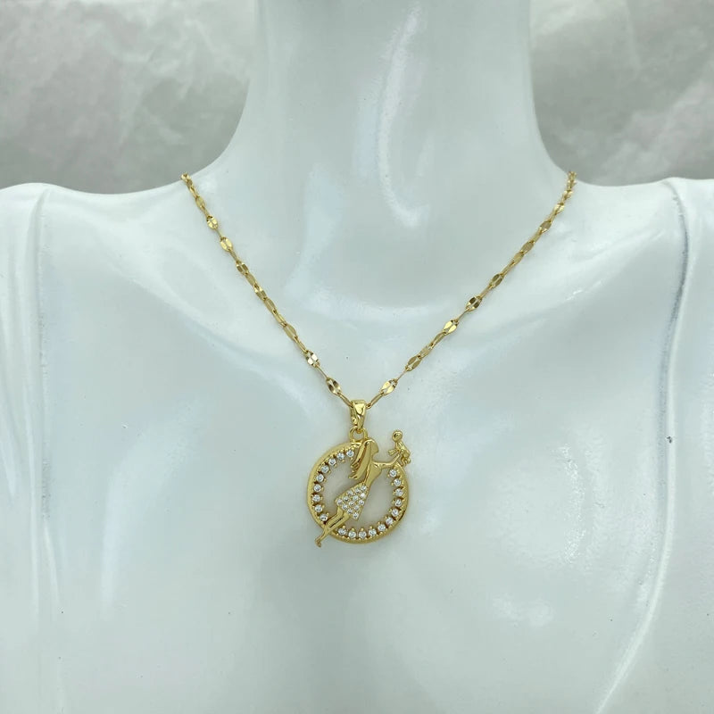 Mother & Child Circle Pendant Necklace|18K Gold Plated Stainless Steel