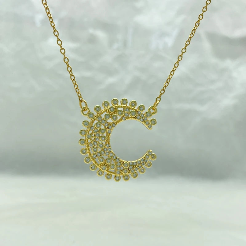 Gold Plated Stainless Steel Necklaces With A big Moon Pendant With Zircons Simple Style New Fashion Jewelry