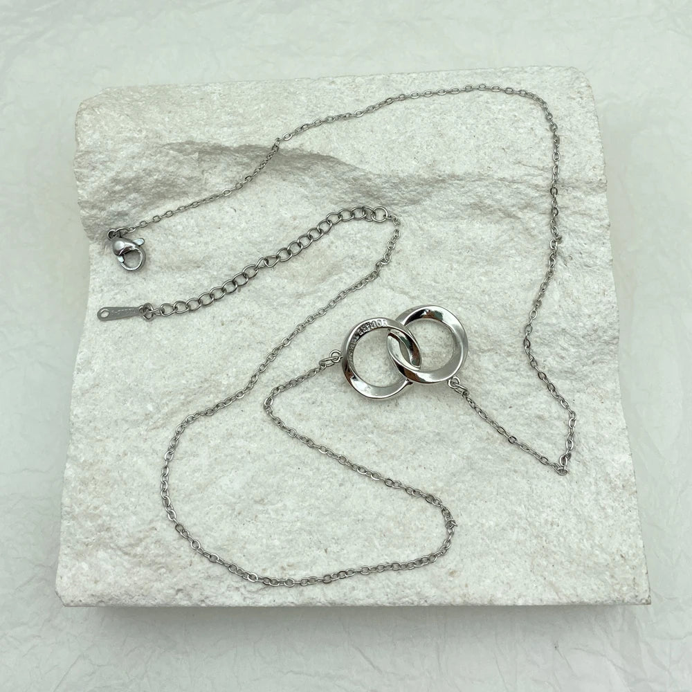 Interlocking Double Circle Pendant Necklace | Silver Stainless Steel