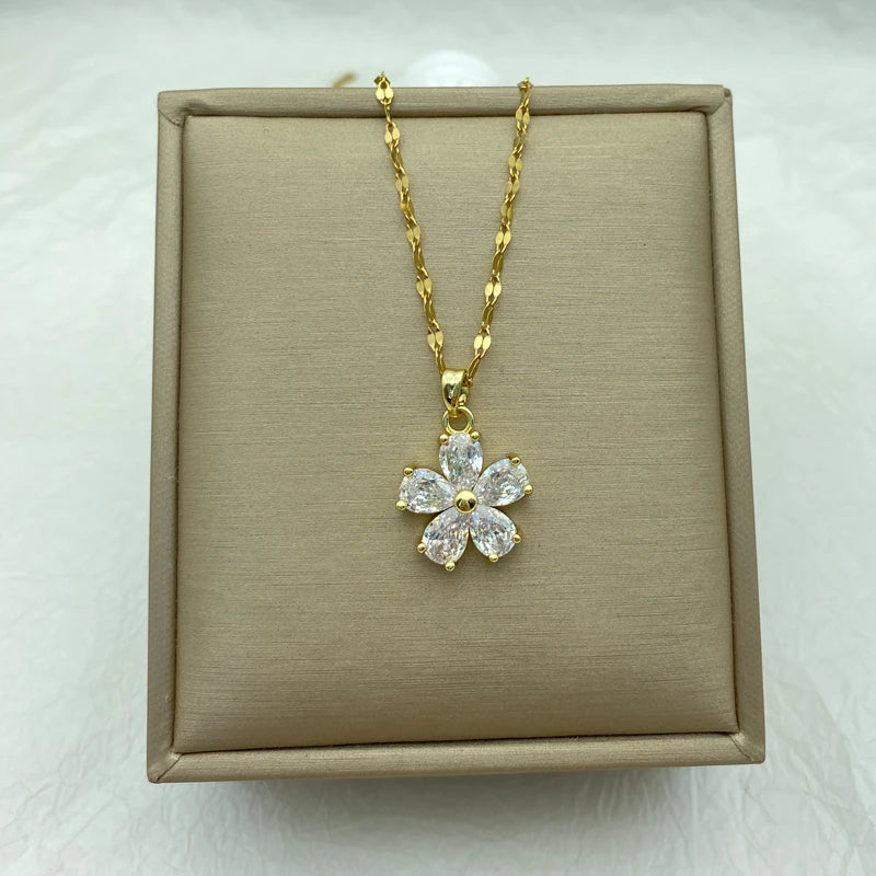 Gold Plated Crystal Flower Necklace for Women Jewelry Stainless Steel White Pendant Necklace Luxury Choker Korean New Wholesale