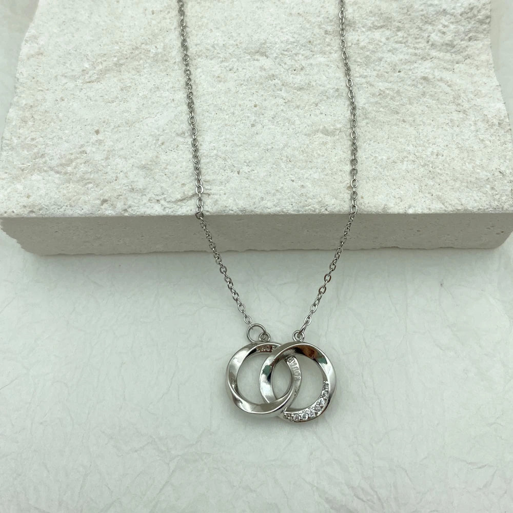 Interlocking Double Circle Pendant Necklace | Silver Stainless Steel