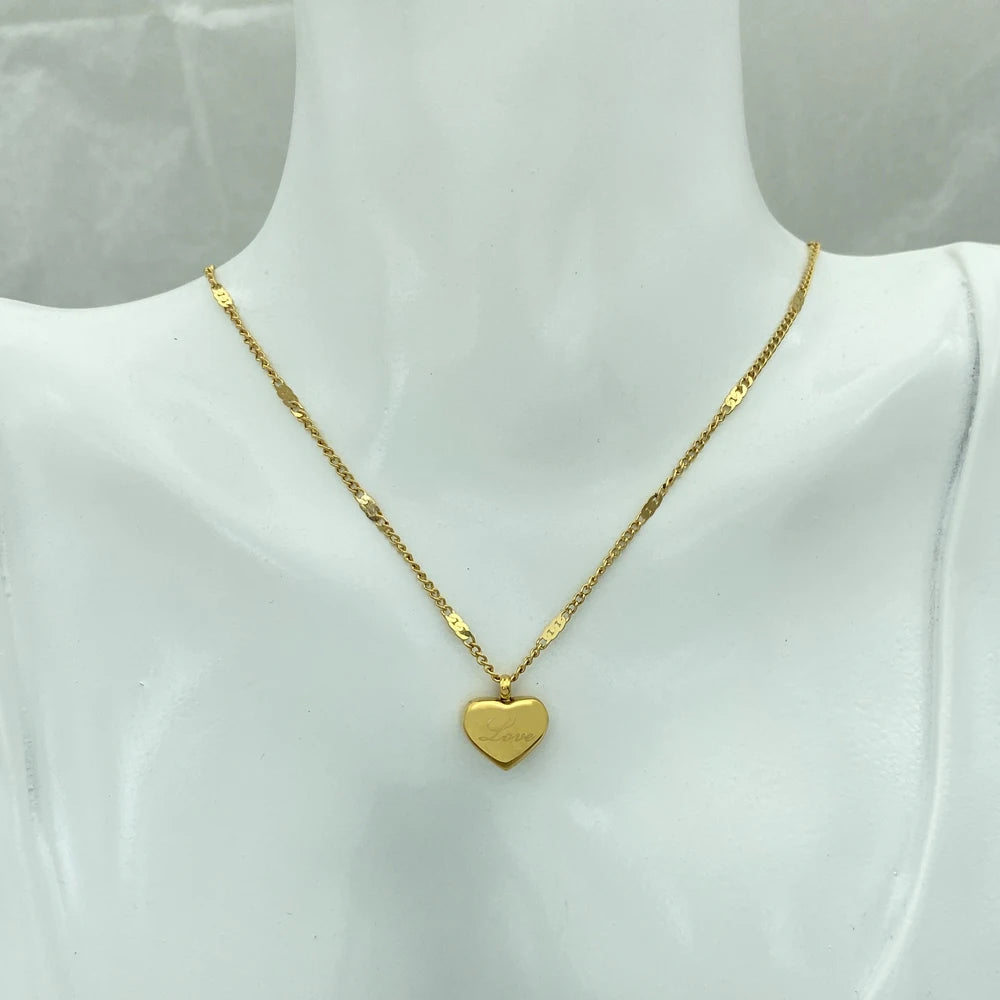 Steel Small Heart Pendant Necklaces Necklace for Women With Gold Plated NK Chain  Jewelry Collar Jewelry Simple Style