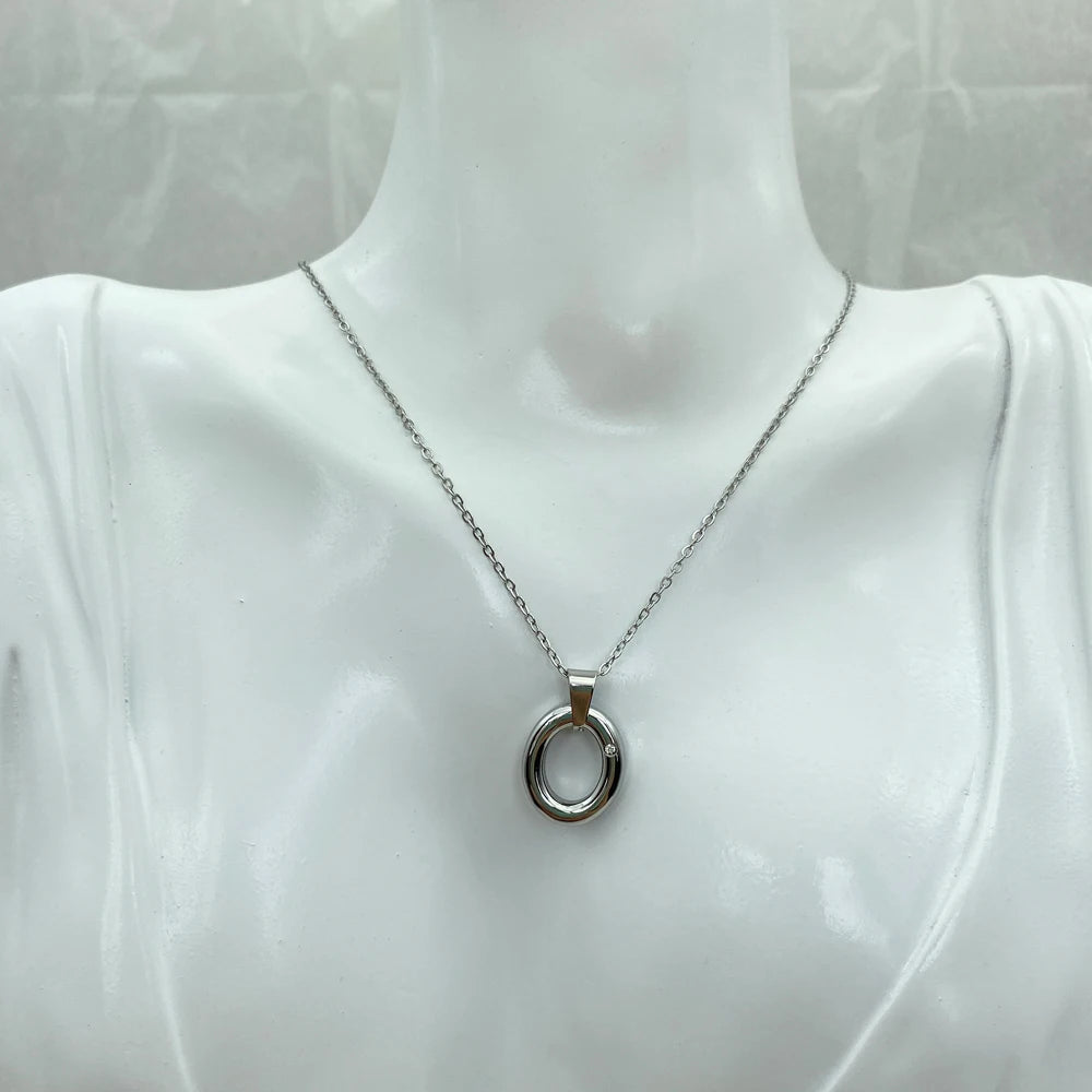 Minimalist Oval Circle Pendant Necklace | Silver Stainless Steel Chains|