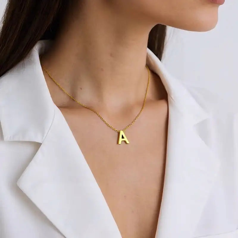 Various Specifications minimalist necklace Polished Pendants Stainless Steel Gold Initial Letter Necklace for women