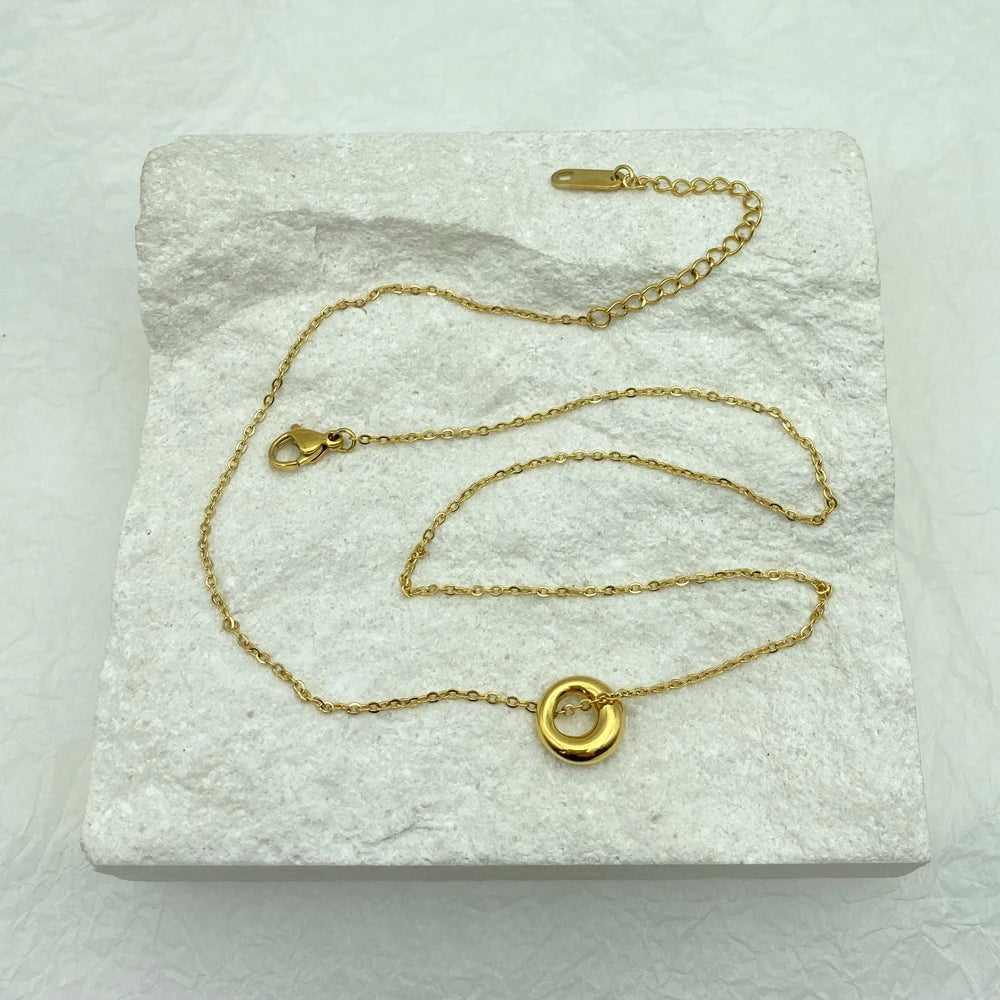 Minimalist Circle Ring Pendant Necklace | 18K Gold Plated Stainless Steel