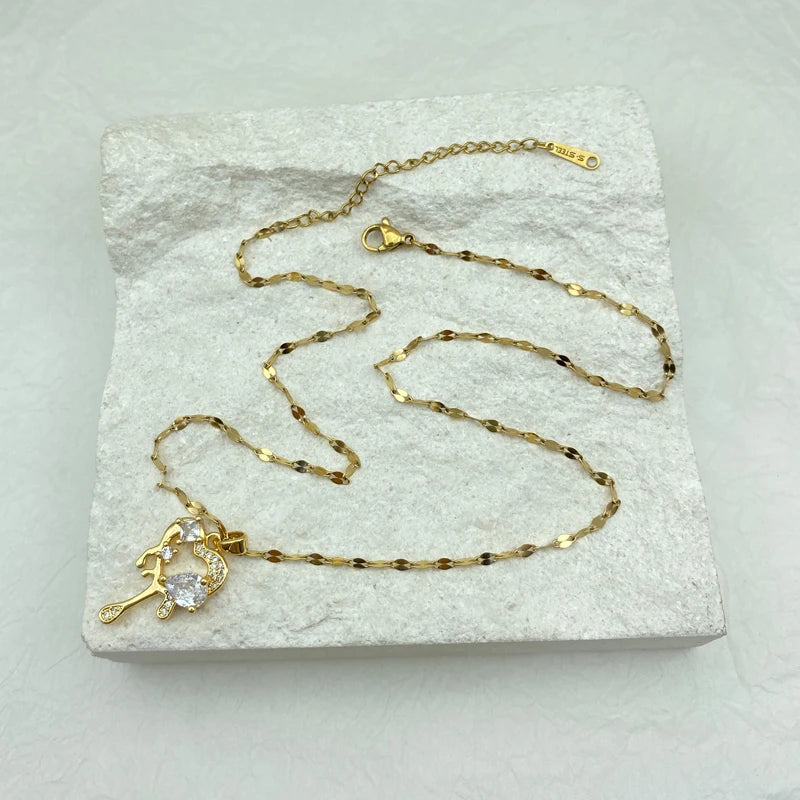 Heart Pendant Necklace| 18K Gold Stainless Steel Chains