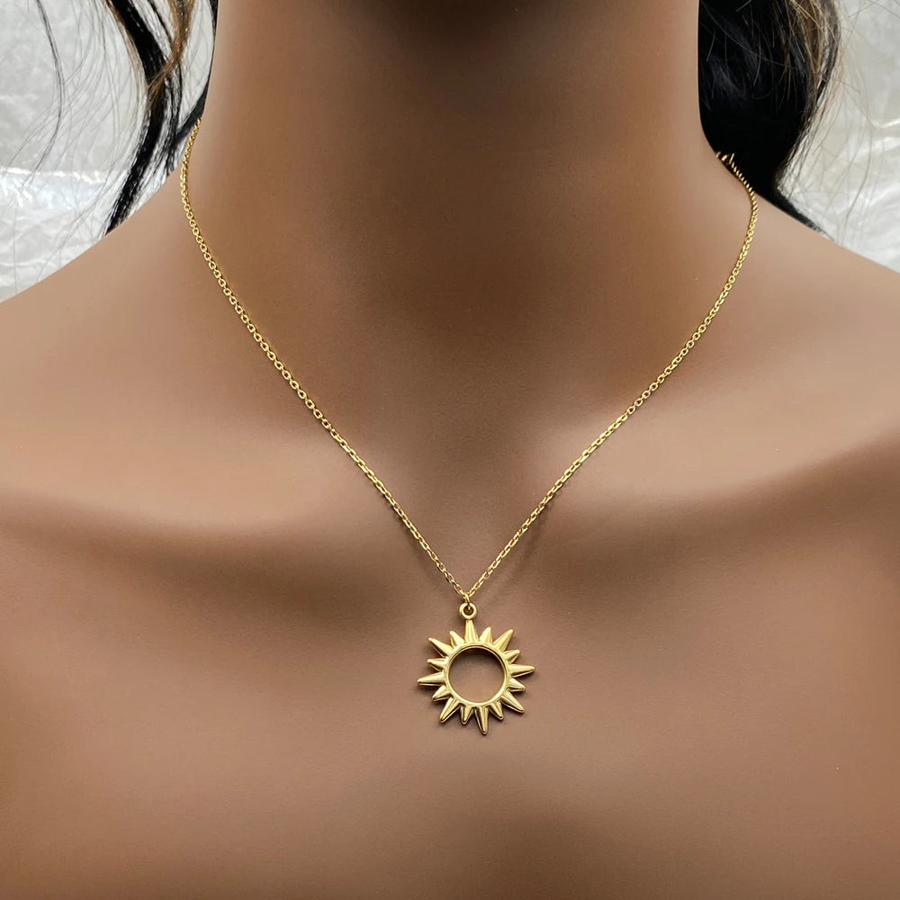 New Arrival High Quality Competitive Price  O Chain Fashion Jewelry Stainless Steel Cute Cross Pendant Necklace