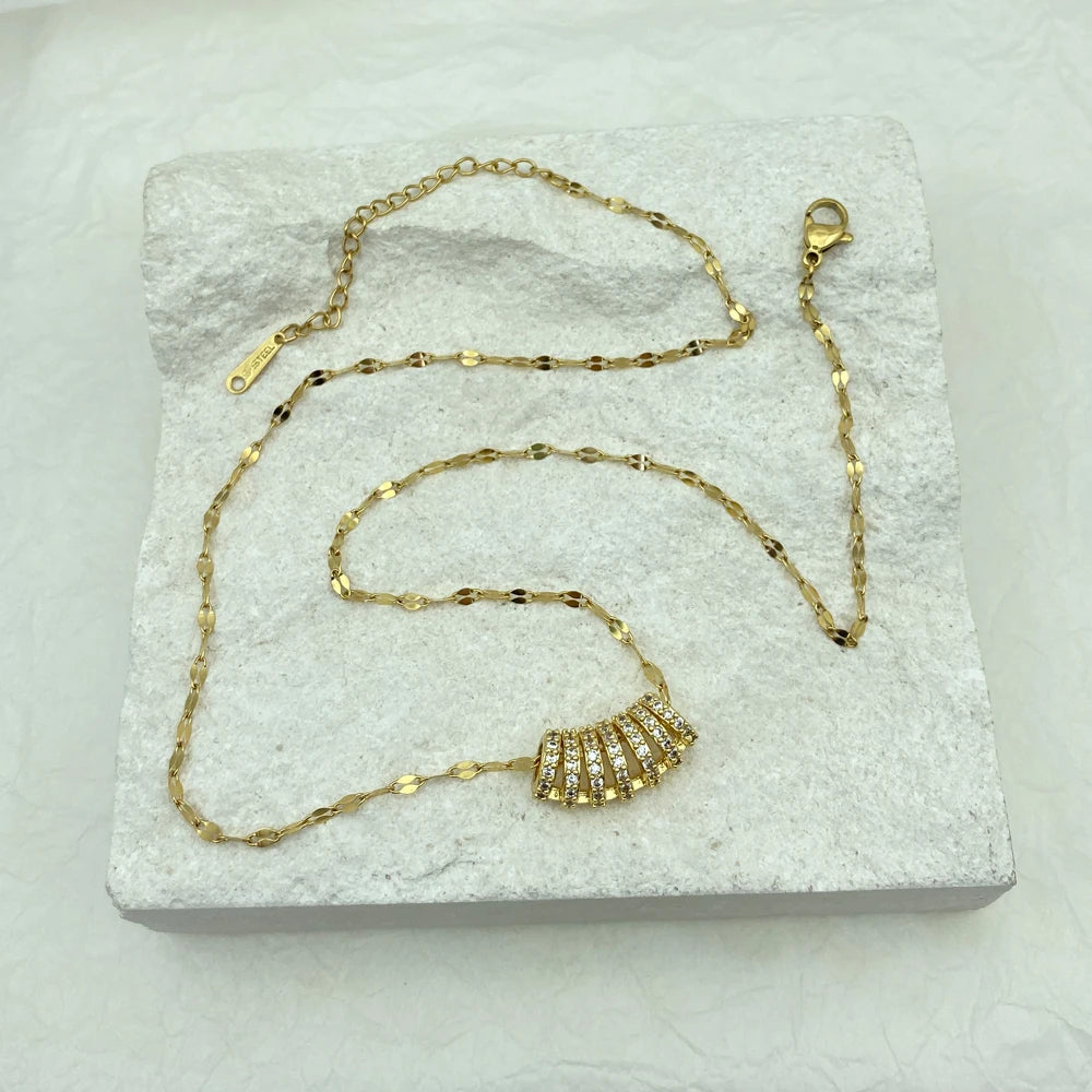 Gold Plated Stainless Steel Necklaces For Women With Pendants New IN Fashion Stainless Steel Jewelry Accessories