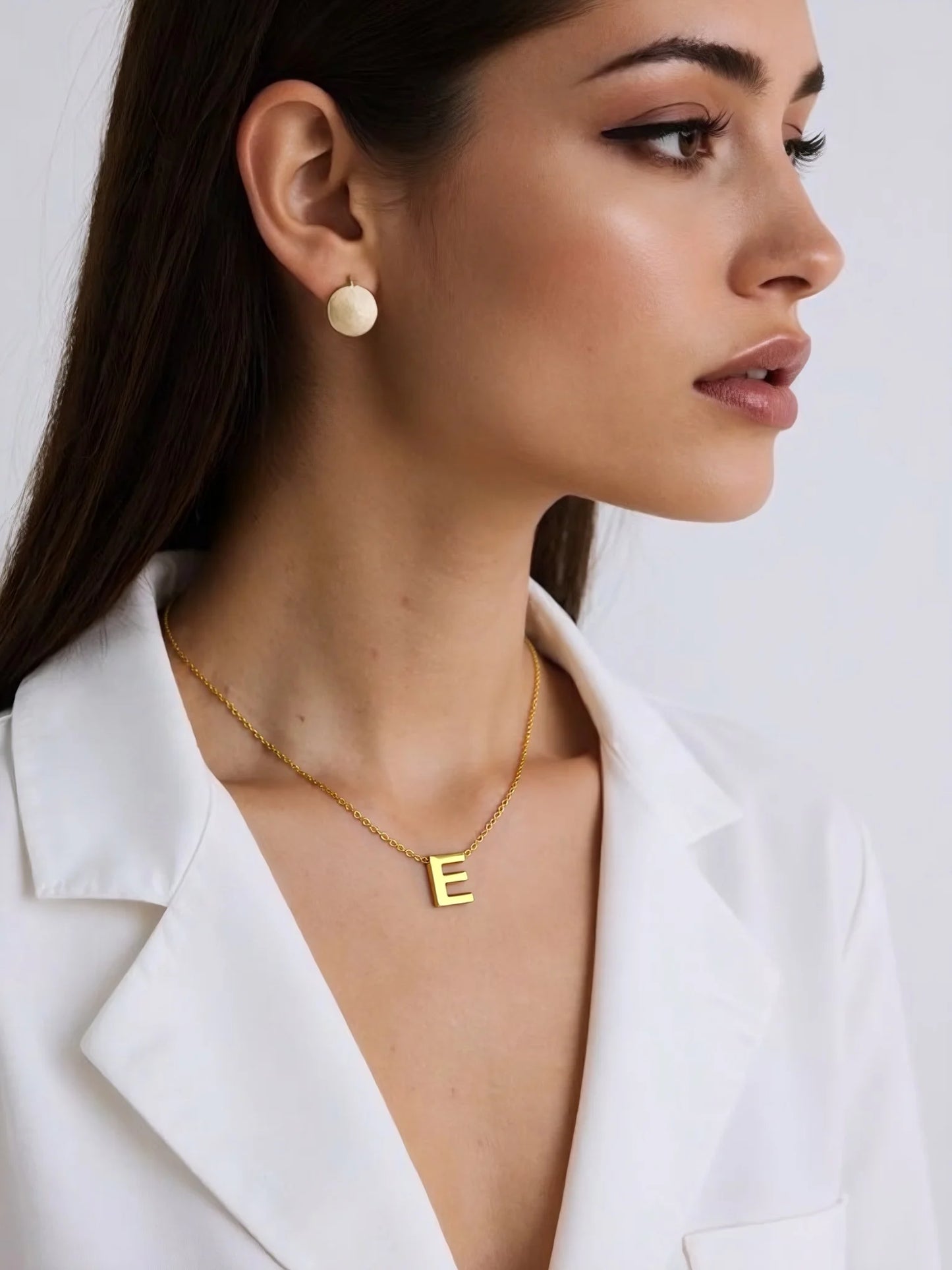 Various Specifications minimalist necklace Polished Pendants Stainless Steel Gold Initial Letter Necklace for women