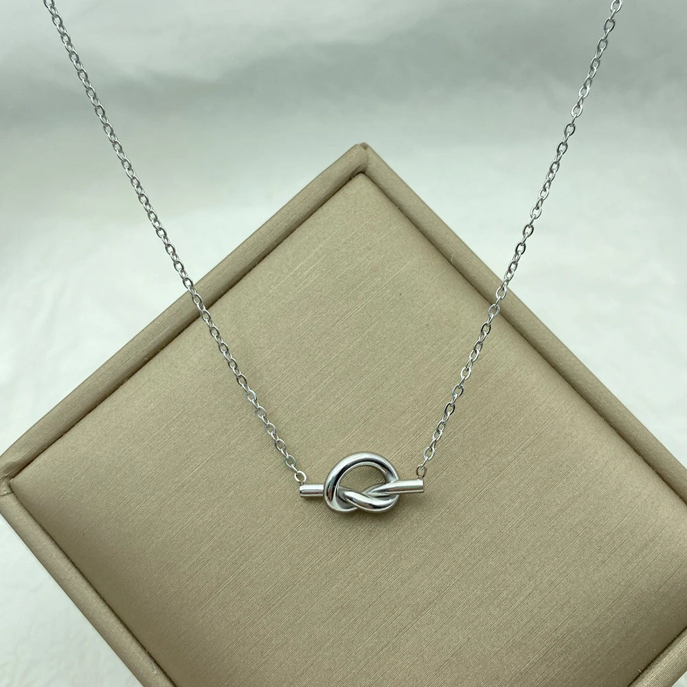 Stainless Steel Necklace for Women Gifts Steel Knotted Pendants  Design Clavicle Chain Fashin Jewelry Korean Style