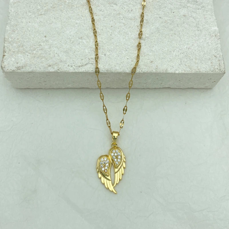 Gold Plated Stainless Steel Nekclace For Women With Zircon Wings Wholesale Fashion Jewelry Luxury Design