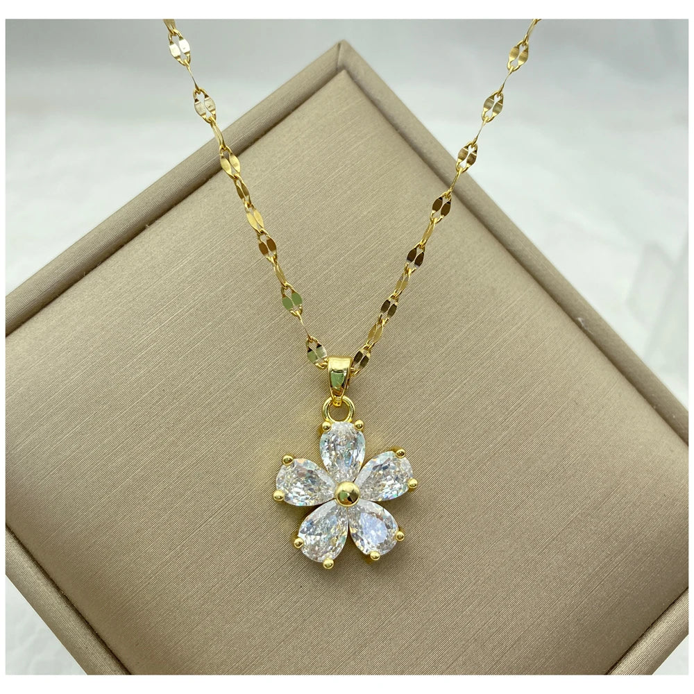 Gold Plated Crystal Flower Necklace for Women Jewelry Stainless Steel White Pendant Necklace Luxury Choker Korean New Wholesale