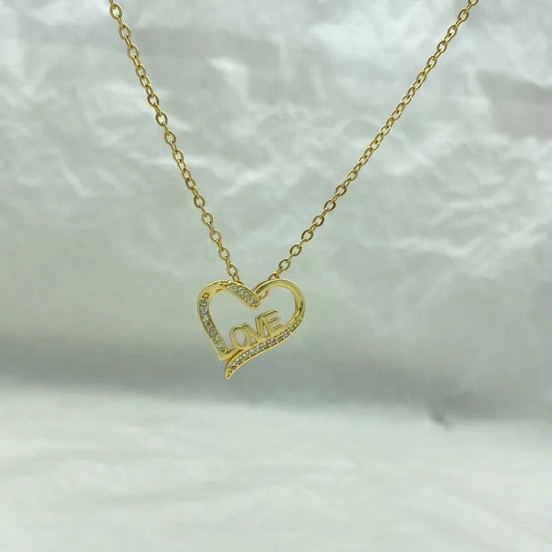 Gold Plated Stainless Steel Necklace With Hollow heart Pendant Necklaces for Women Fashion Jewelry