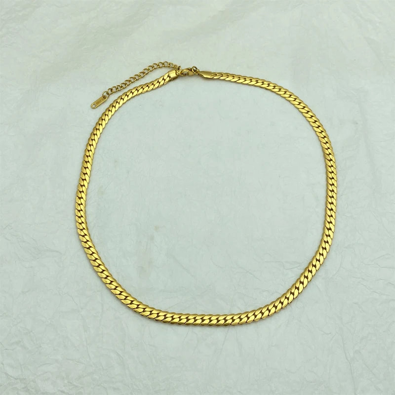 High Quality 18k gold plated Stainless Steel Necklace for Women chunky  Hip Hop Cuban link Chain Fashion Jewelry Simple Style