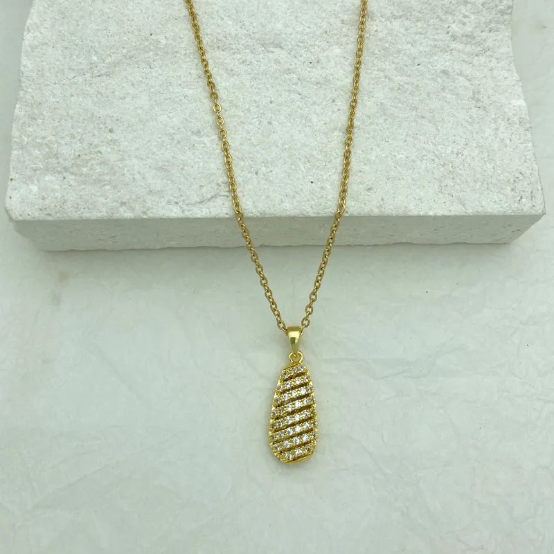 Gold Plated Stainless Steel Necklace Waterdrop Zircon Pendant Necklaces for Women Fashion Jewelry With Cross Chain