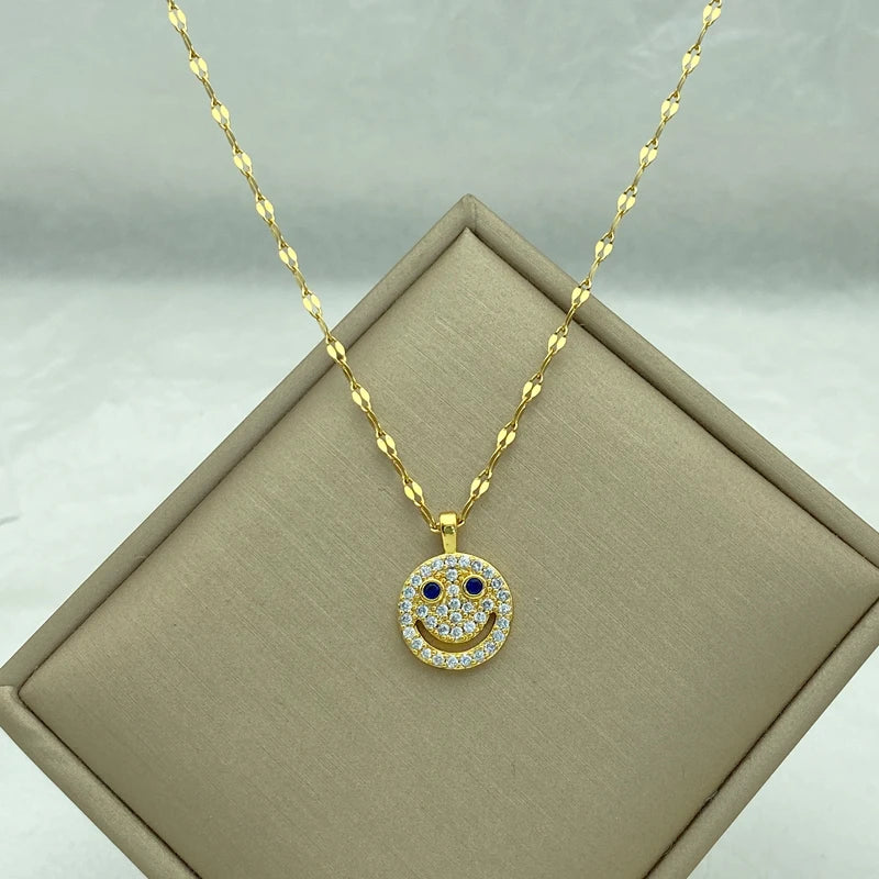 Gold plated Smile Face necklace for women New Fashion Jewelry Rhinestore Pendant Cute Necklace Luxury Style European Korea