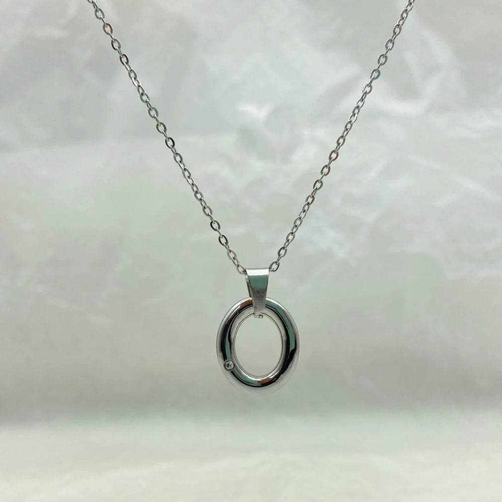 Minimalist Oval Circle Pendant Necklace | Silver Stainless Steel Chains|