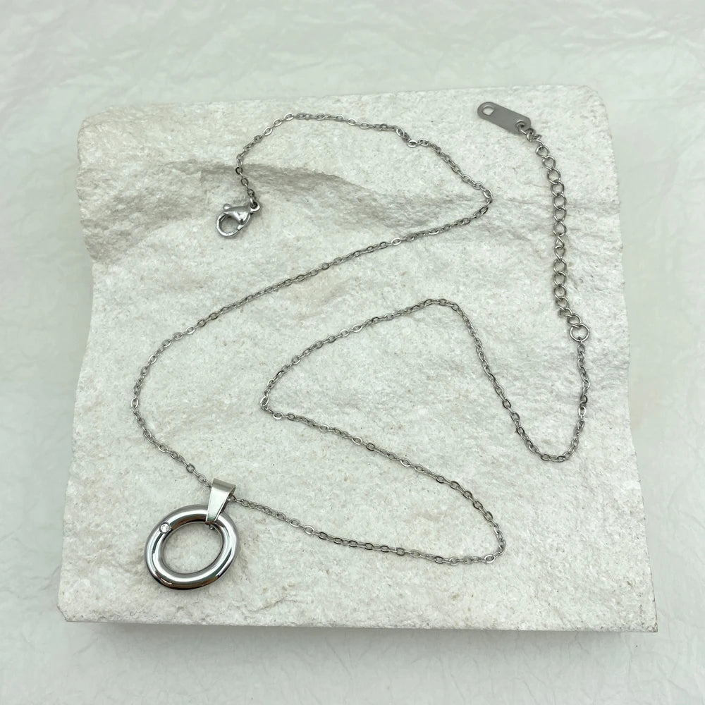 Minimalist Oval Circle Pendant Necklace | Silver Stainless Steel Chains|
