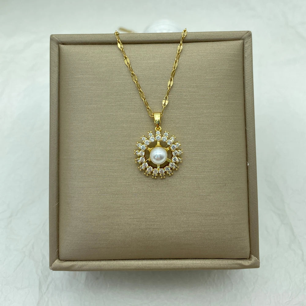 Pearl & CZ Pendant Necklace | 18K Gold Plated Stainless Steel