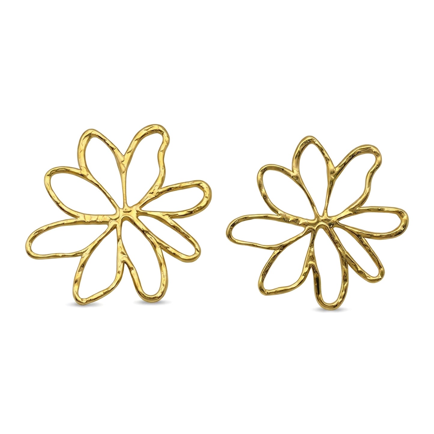 Hollow Daisy Flower Stud Earrings | 18K Gold Plated Stainless Steel